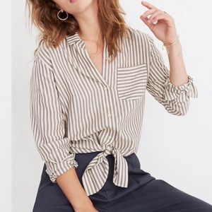♥️HP♥️ Madewell // Striped Front Tie